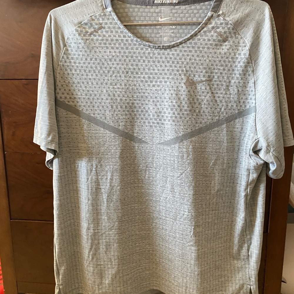 Nike Men's Gray Running or Workout Shirt
